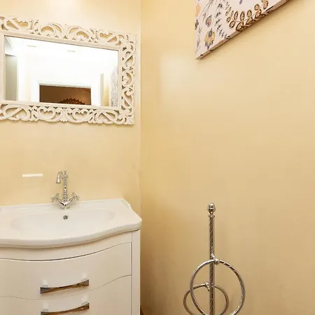 Apartment Ludovisi By In Rom